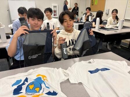 2026.06.2305 UCSBグッズをいただきました.jpg