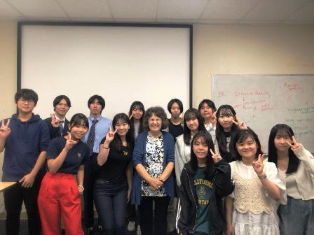 2023.09.18 (3) Class 1 Reading & Vocabulary Deborah先生ありがとうございました！.jpg