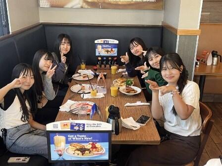 2026.09.15(5)夕食はハンバーガーを楽しみました.jpg