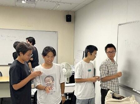 04-2026.09.09(1)伝言ゲーム.jpg