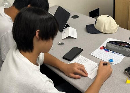 2025.09.09 (2) ポストカード作り.jpg