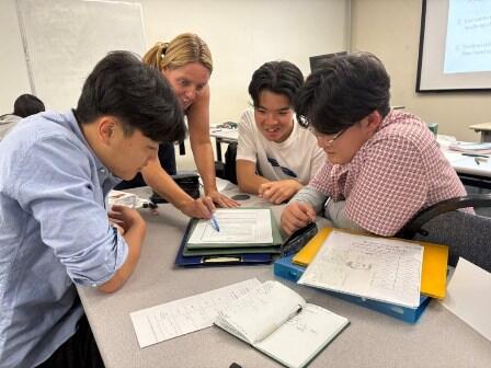 2026.07.0701 (4) Writing TopicとControlling ideaを学習.jpg