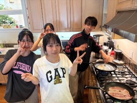 2026.06.2405朝食の準備の様子.jpg