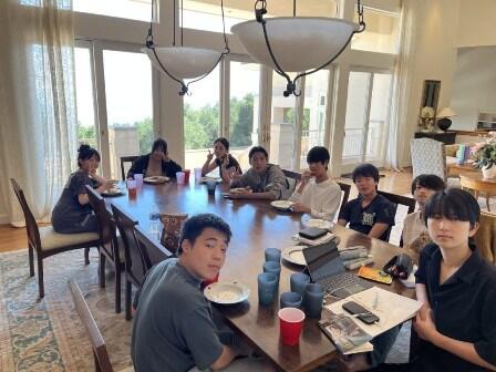 04-2025.08.24 (3) おやつタイム（クロワッサン）.jpg