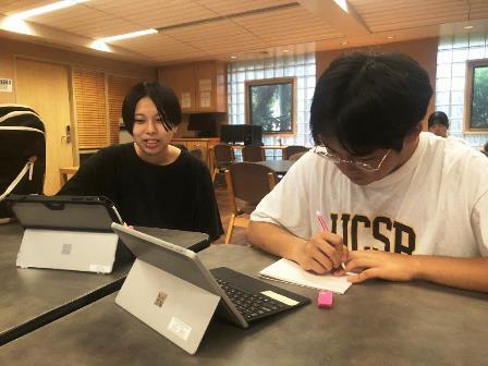 2023.08.09 (28) ペアの宿題はStudy Roomで.jpg