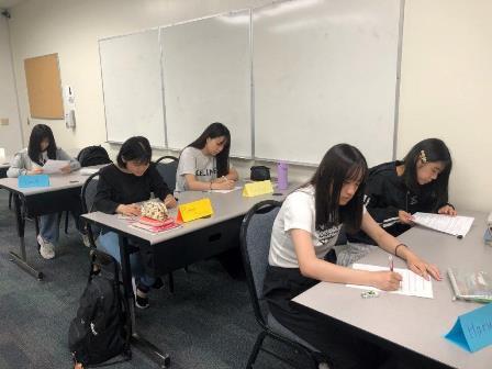 2023.07.28 (1) Class 1 第4回Weekly Quiz.jpg