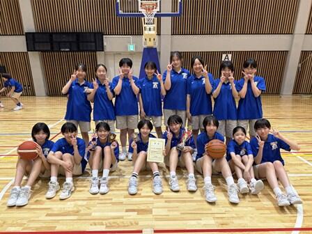 中学女子バスケ01.jpg