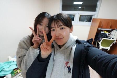 9. 開催校出身のルームメイトと（中）.jpeg