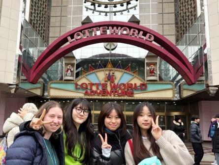 1. ロッテワールド！（中）.jpeg