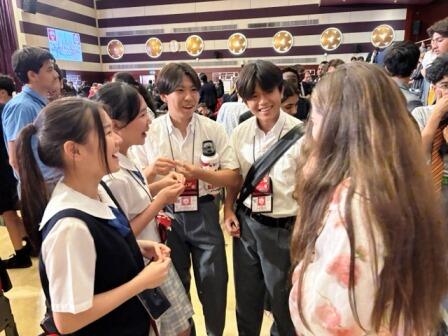 10. すぐに会話が盛り上がります（中）.jpeg