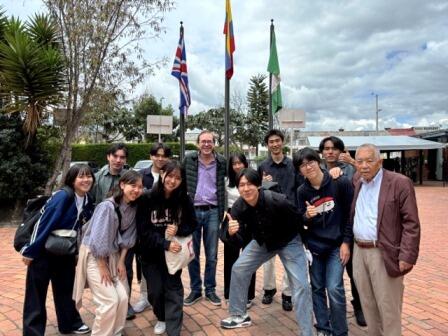 092802. エドゥアルド・カルデナス氏と.jpeg