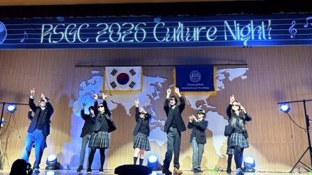 8. 大歓声の中のパフォーマンス（中）.jpeg