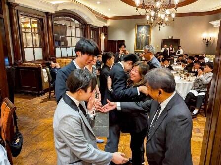 3026.03.02 (11) 別れを惜しんで.jpg