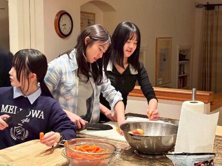 09260221 9. 協力してカレーライスを作りました.jpg