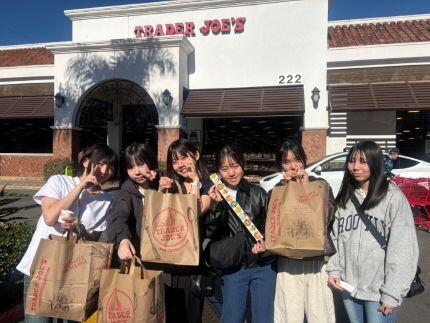 2026.02.21 (4) Trader Joe'sでお買い物.jpg