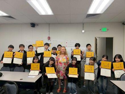 2026.02.28 (3) 修了書授与 Class2.jpg