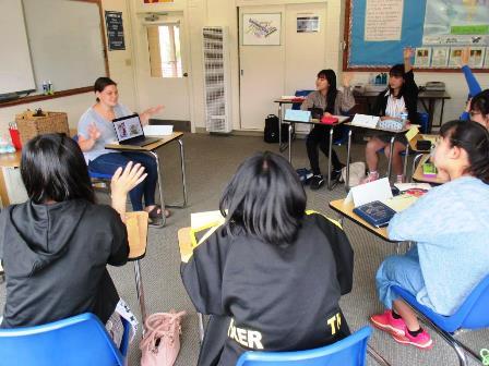 7月21日 (2)　Kate先生は八雲学園で日本語を学んだことがあります。.JPG